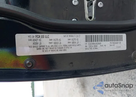 2018 Chrysler 300 Touring L Awd z USA, uszkodzony, nr VIN 2C3CCARG4JH229020